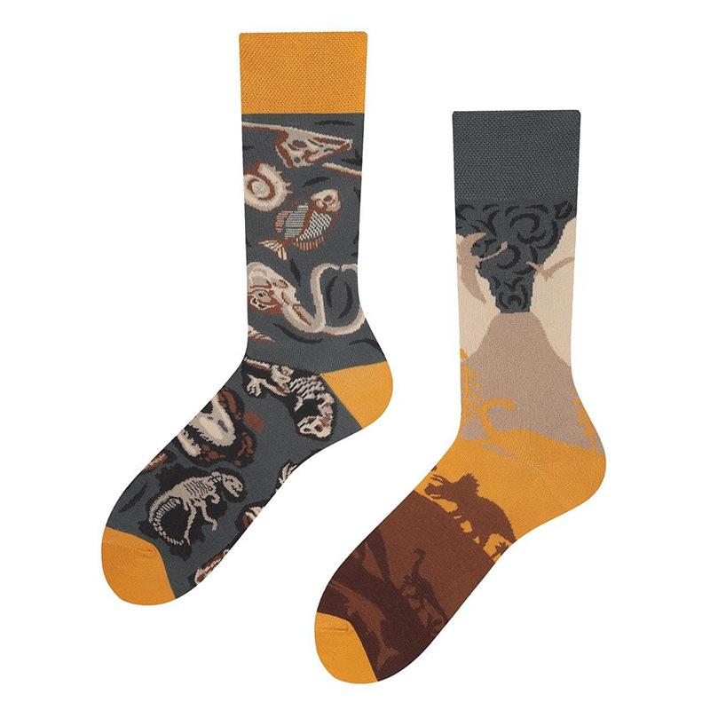 Creative and Fun Cartoon AB Trendy  Asymmetric Mandarin Duck  Men's and Women's Cotton Socks Medium High Socks