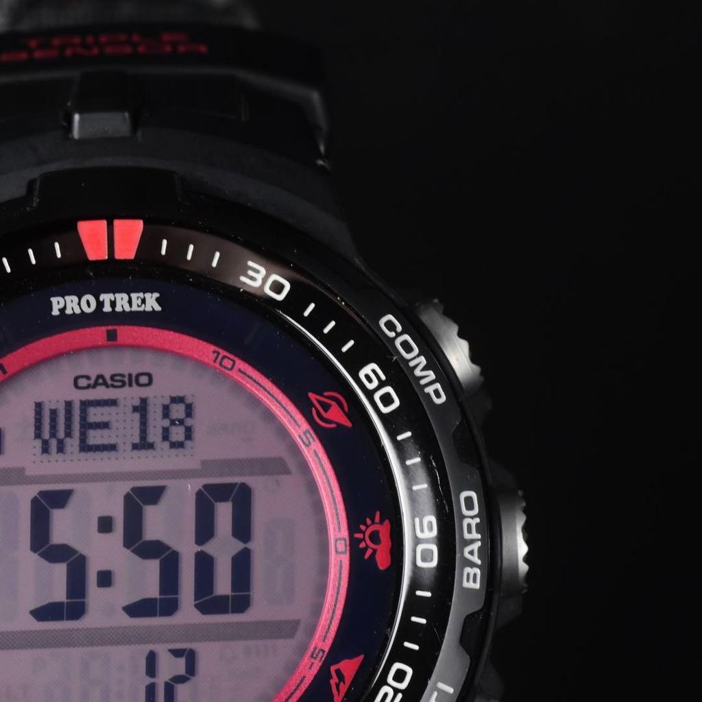 Used Excellent condition CASIO PRO TREK PRW-3000G-1JR (Overseas model)