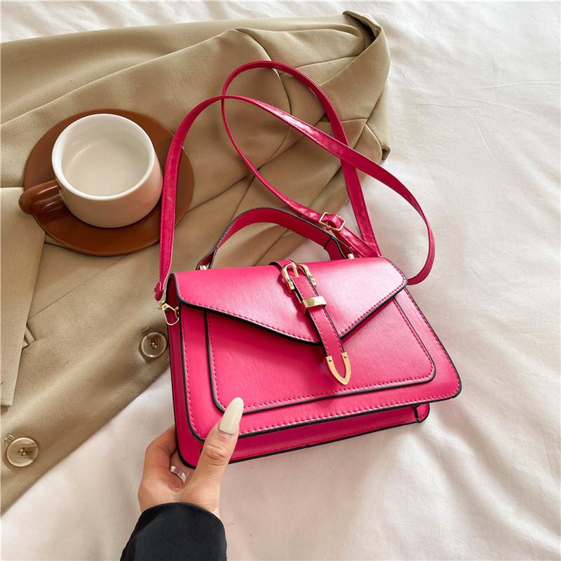 Fashionable Orange Pu Small Handbag Unique Soft Retro Square Design For Daily Wear розы красного