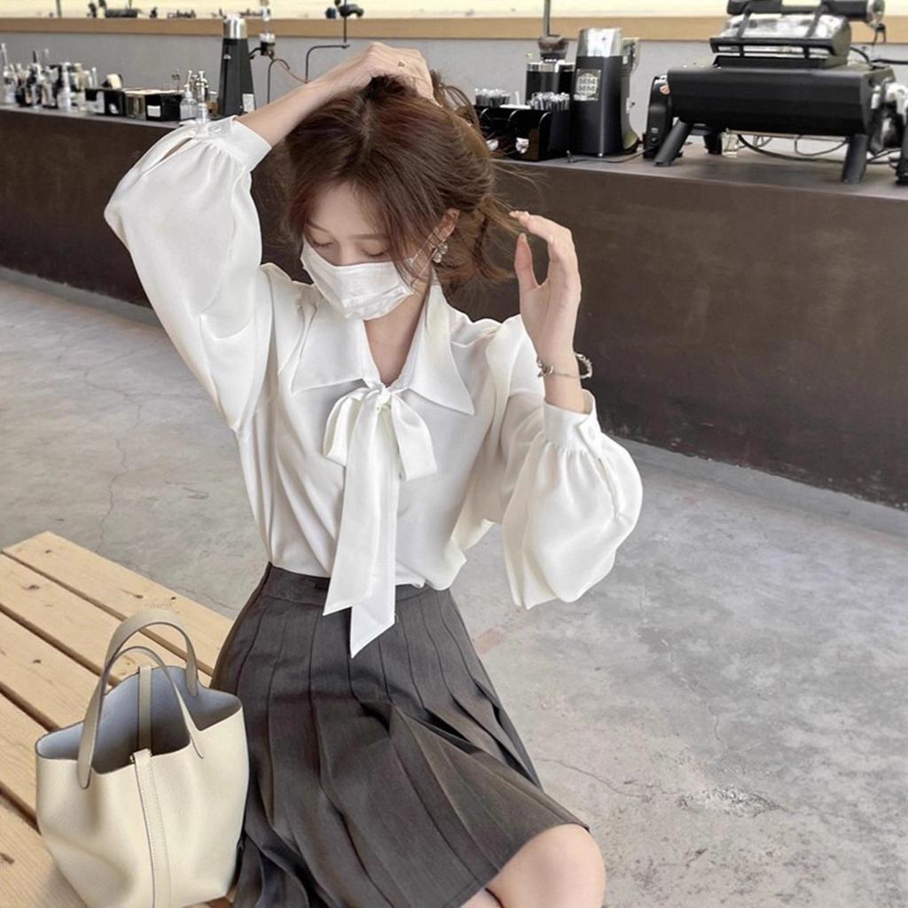 French bow shirt women's design sense niche new autumn and winter chic high-end sense inner long-sleeved top