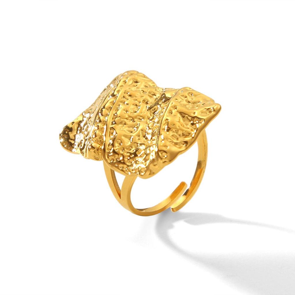 INS Hot Seller: 18K Gold Stainless Steel Hammered Ring - Women's Fashion Titanium Steel Ring, Versatile European & American Style.