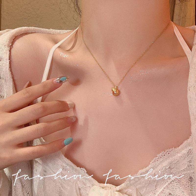 Gold lucky gourd pendant necklace new Chinese retro collarbone chain temperament item jewelry