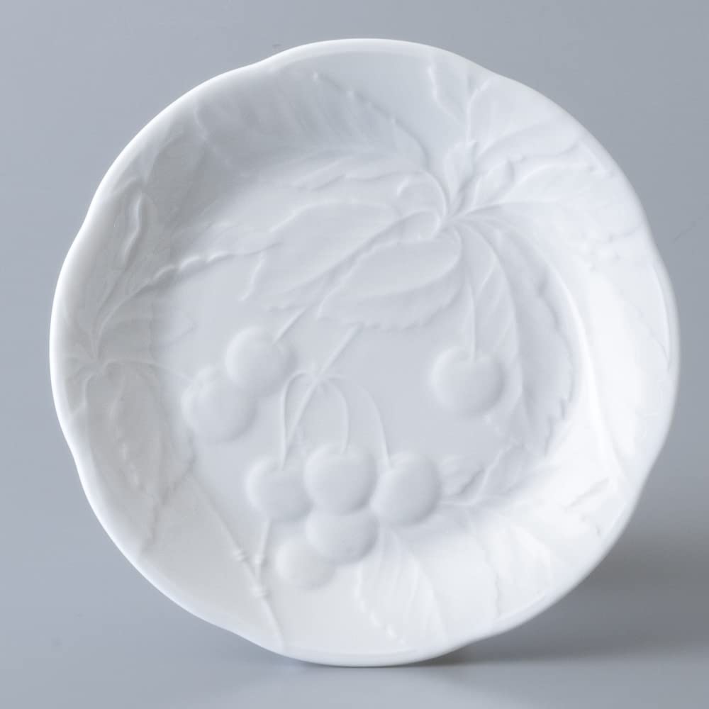 NARUMI Plate Set, 17cm, White, 5 Designs, Cute Relief Design, Microwave and Dishwasher Safe, Made in Japan, Gift Box Included, 1023-23366