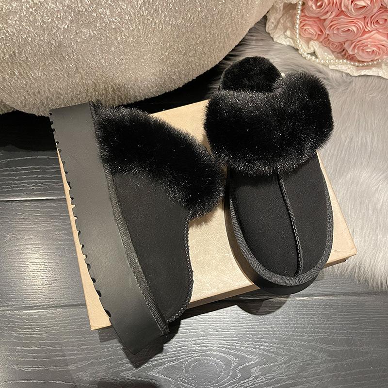 Women's shoes 2025 autumn and winter muffin new slippers summer platform sandals indoor air conditioning flat sole wool shoes women