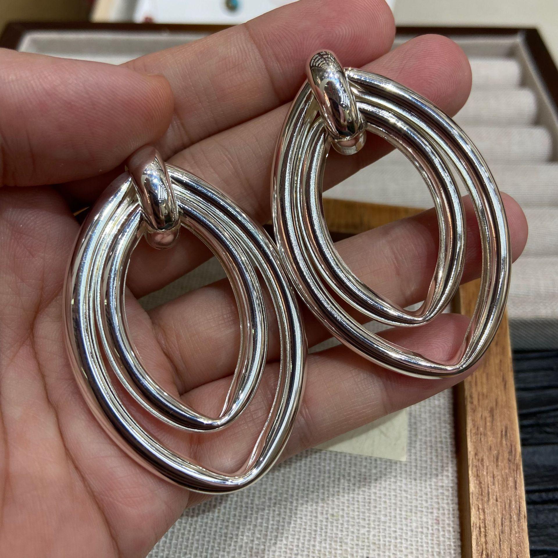 Geometric Oval Earrings Cold Wind Advanced Sense Metal Irregular Simple Personality Stud Earrings