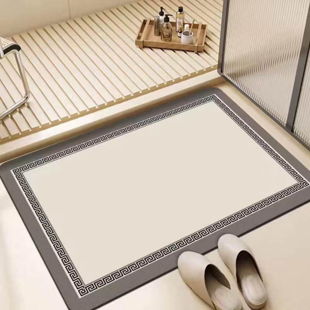 Black White Curved Line Geometric Bath Mat Non-Slip Super Water Absorbent Quick Dry Shower Entrance Rug Bathroom Doormat