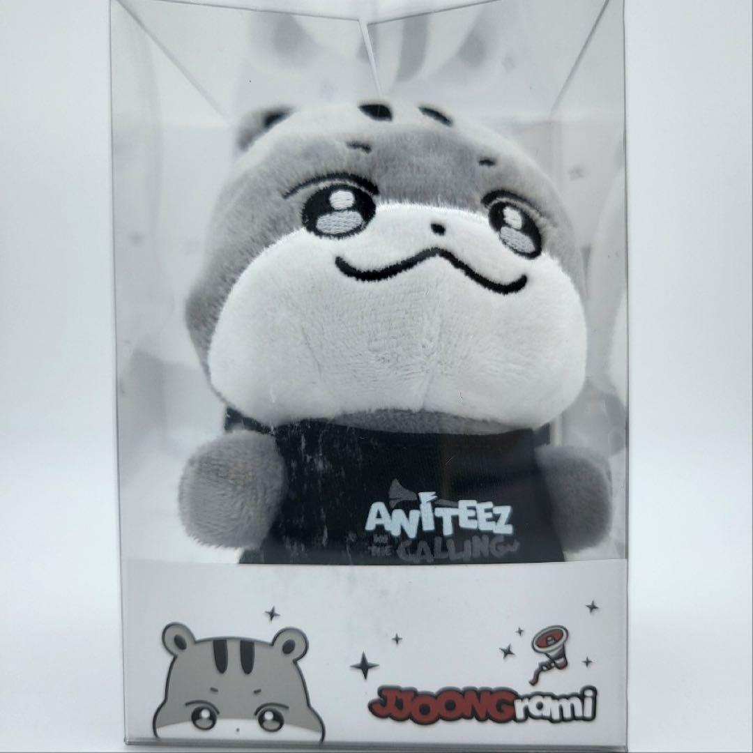 

[USED] ATEEZ ANITEEZ POPUP Hongjoong Plush Keyring with Trading Card