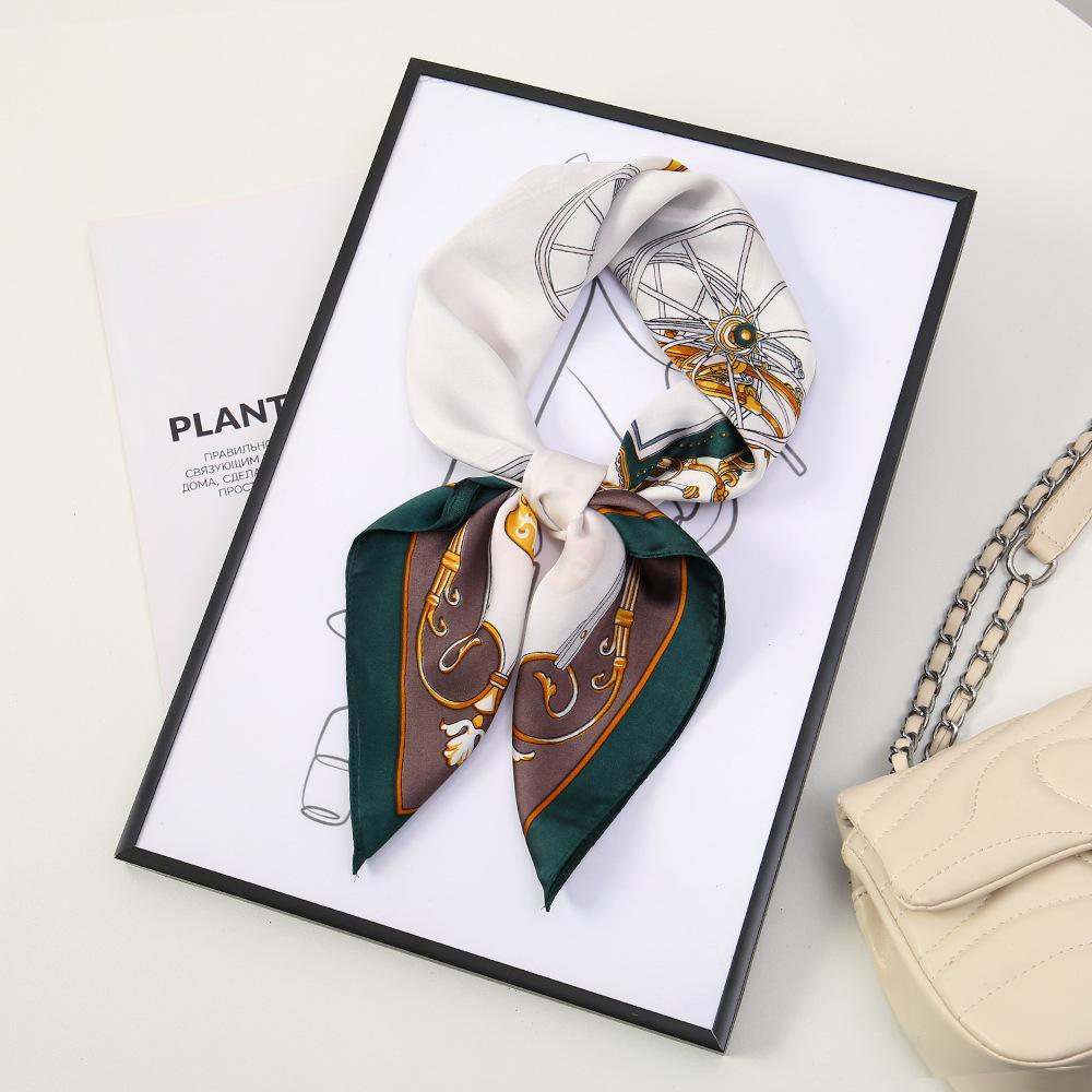 71 Flower polka dot simulation silk scarf neck small square scarf Korean atmosphere sunscreen scarf advanced sense