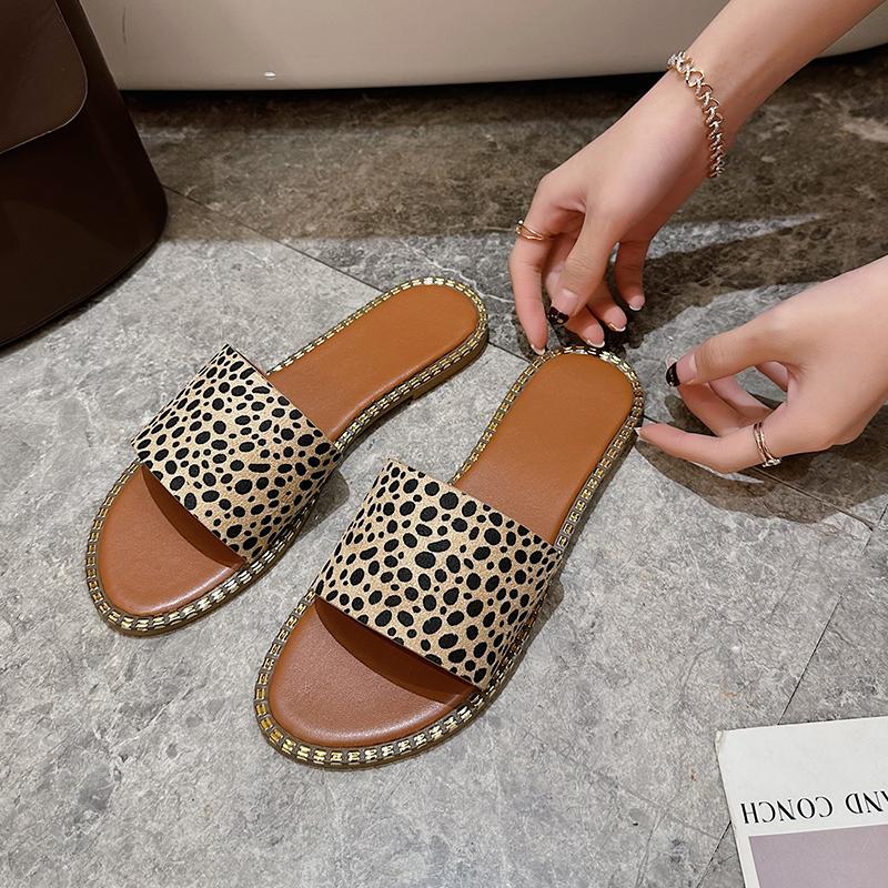 Large Women's Shoes 2024 Summer Flat Heel Slippers Fashion Leopard Print Indoor Slippers Women's Beach Shoes Pantuflas De Mujer