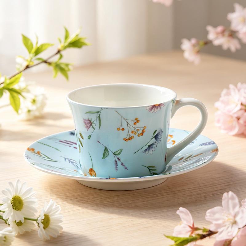 300ML French Ceramic Small Floral Coffee Mug Saucer Exquisite Afternoon Tea Flower Tea Cup Vintage Latte Cup Home Breakfast Mug 201-300ml