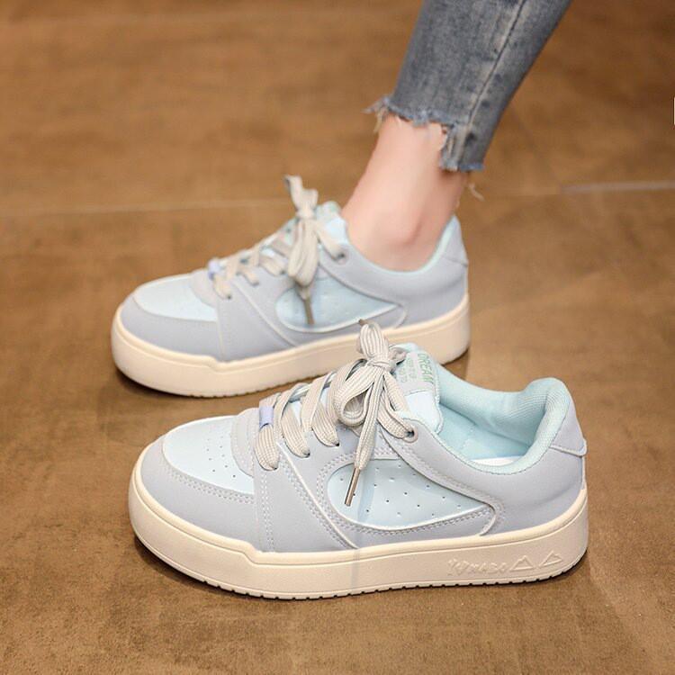 Summer Women's Shoes Breathable Board Shoes New Niche Bread Sports Shoes Children