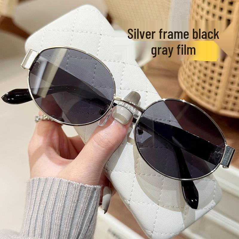 Hongkong Retro Cat-Eye Polarisierte Sonnenbrille für Damen mit hochwertigem Metall-Ovalrahmen, für Sehstärken geeignet.