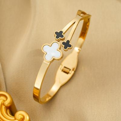 Titanium Steel Fashion Four-leaf Clover Mother-of-pearl Bracelet Spring Opening Lucky Grass Personalized Hand Jewelry