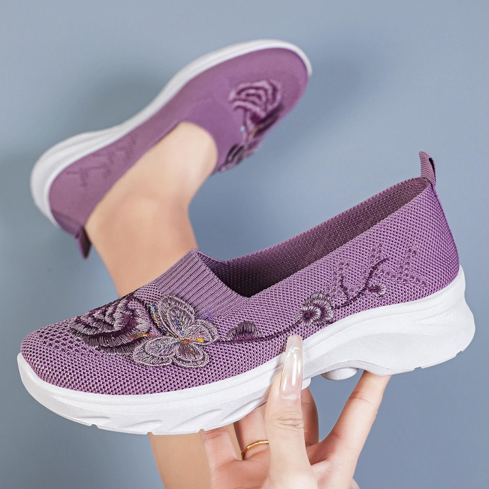 

Spring Summer Women s Casual Slip-On Sports Shoes with Embroidered Floral Design Walking Shoes Soft Soled Mom s Shoes 43 фіолетовий