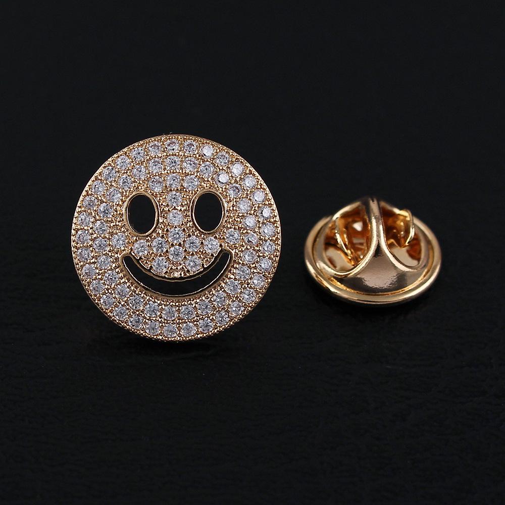 Elegant Unisex Smiley Face Brooch with Micro-Inlaid Zircon: No-Sew, Anti-Exposure Design