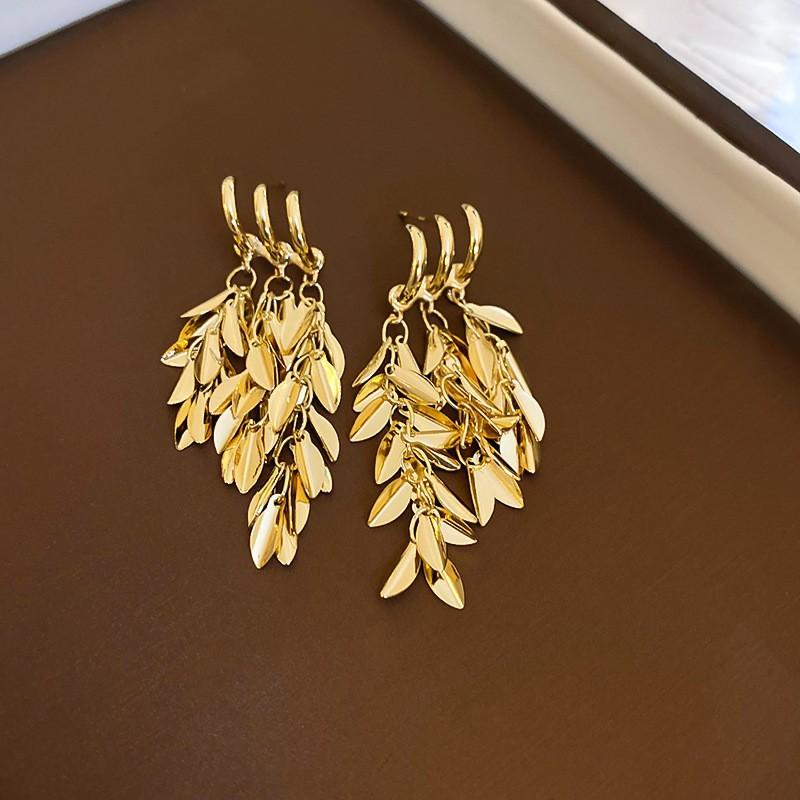 Silver Needle Metal Style Long Zircon Leaf Tassel Earrings Exquisite Fashion Earrings Cold Wind Light Luxury Temperament Earrings