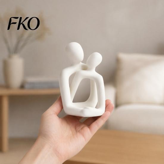 Neutral Style Love Figurine Present 3D Printed Abstract Couple Statue, Minimalist Couples Bedroom Decor, White Hugging Lovers Sculptures, Warm