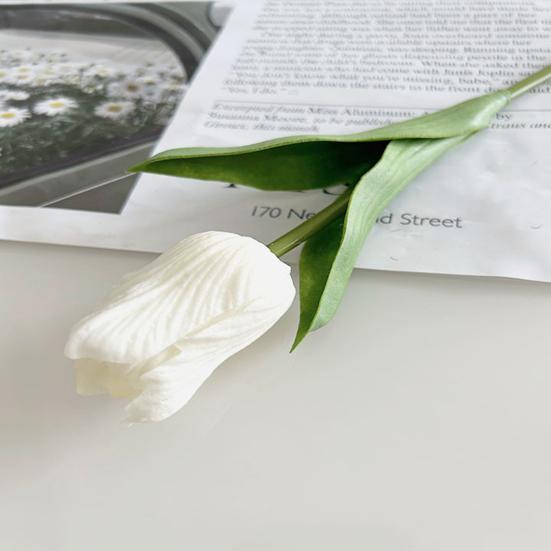 Artificial Tulip Flower Real Touch PU Faux Tulip Flower Stem with Leaves for Wedding Floral Arrangement Spring Home Office Table Decor