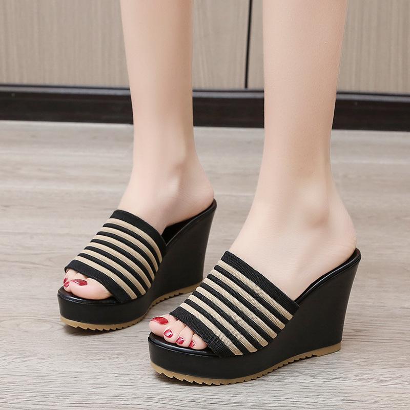 Women's Summer Clip On Outdoor High Slope Heel Slippers Casual Striped Pattern Thick Sponge Sole Vacation Sandals 35-40