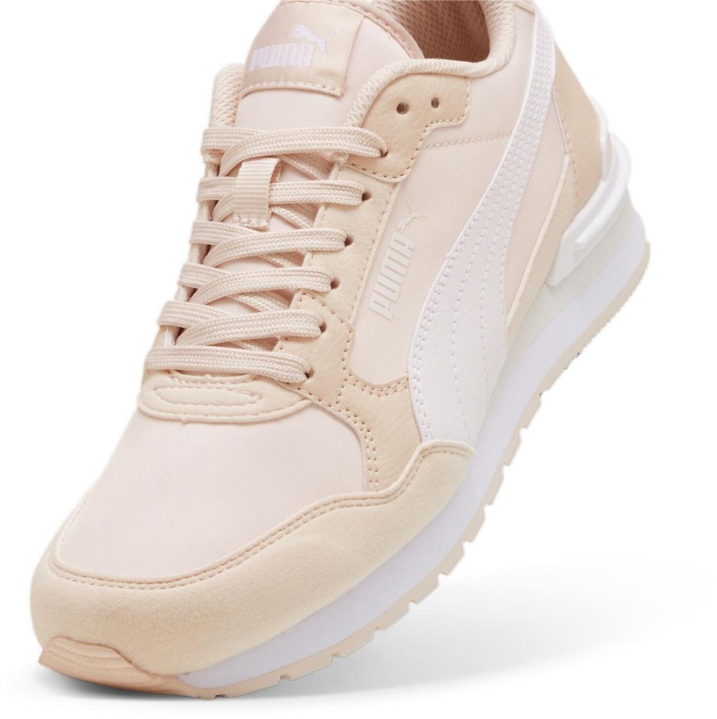 Кроссовки Puma ST Runner v4 Nylon островной розовый/белый/серый пух