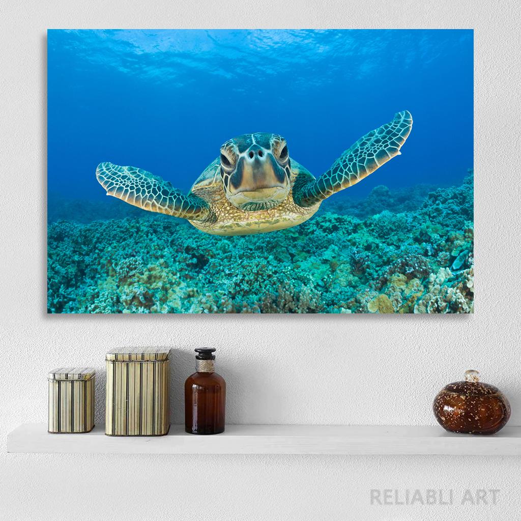 Green Sea Turtle Swims Underwater Wall Pictures Canvas Painting Ocean Marine Life Animal Posters Prints for Living Room Decor