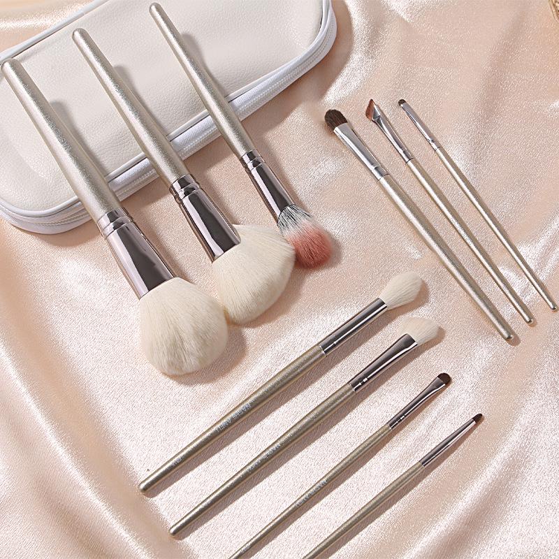 Champagne Gold Soft Bristle Makeup Brush Set - Stippling, Blush, Contour, Loose Powder Brushes with Animal Wool.