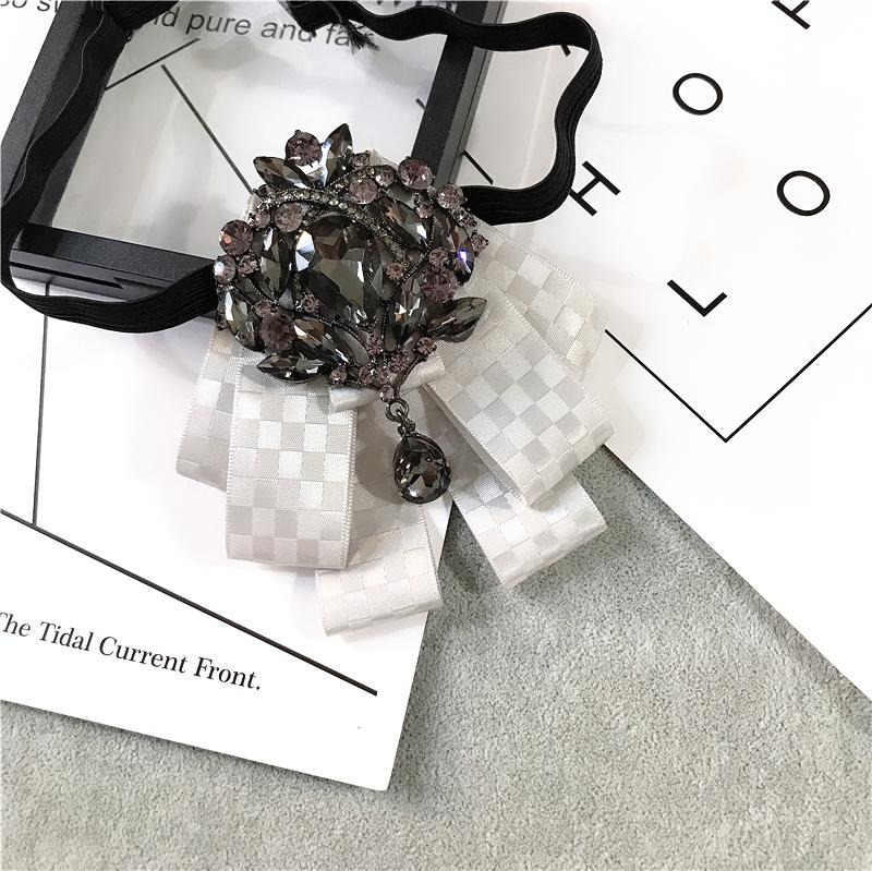 Korean Version of Bow Tie Female College Style Japanese Free-play Female Collar Flower Diamond Jewelry Shirt Accessories Male Bo