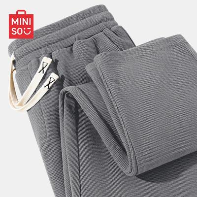 Herren Casual Hose mit Waffelstrick und schmal zulaufendem Bein