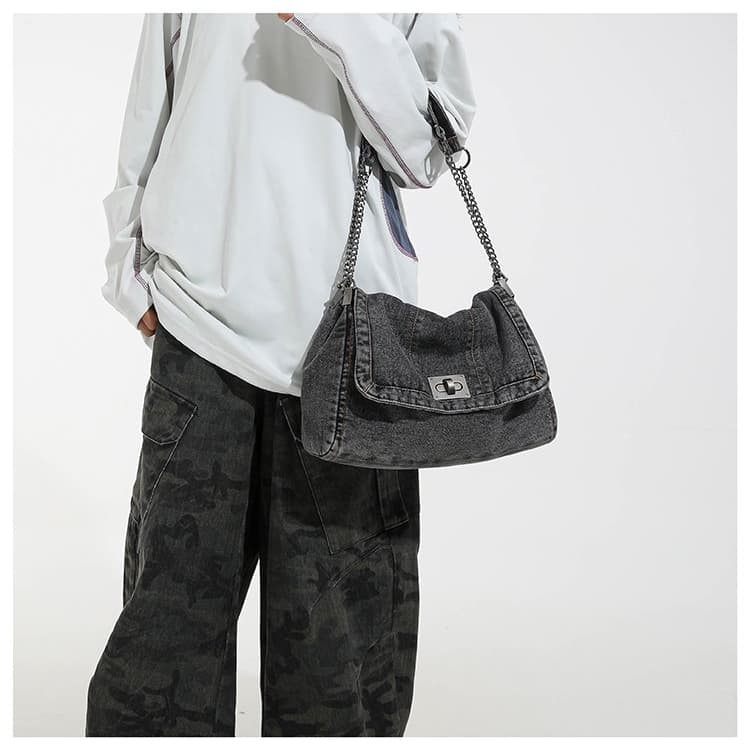 Vintage Washed Denim Chain Underarm Bag Tote Bag