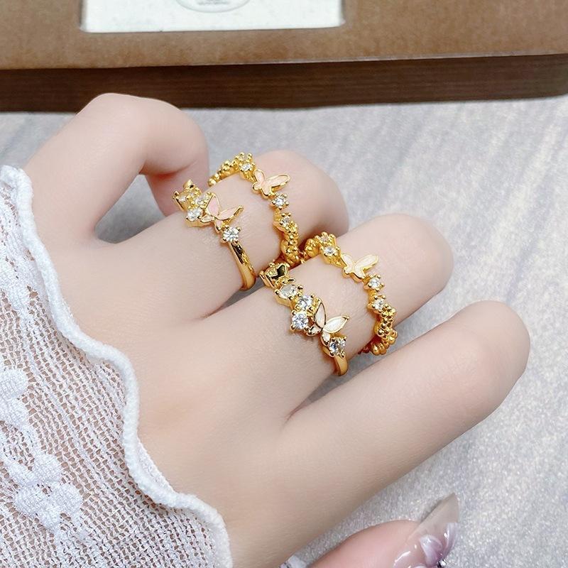 Hongkong-Stil Süßes und Kühles Temperament Mikro-Inlay Zirkon Schmetterling Persönlichkeit Öffnungsring Damen Super Fee Nische Leichter Luxus Index