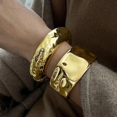 Armband – Armringar