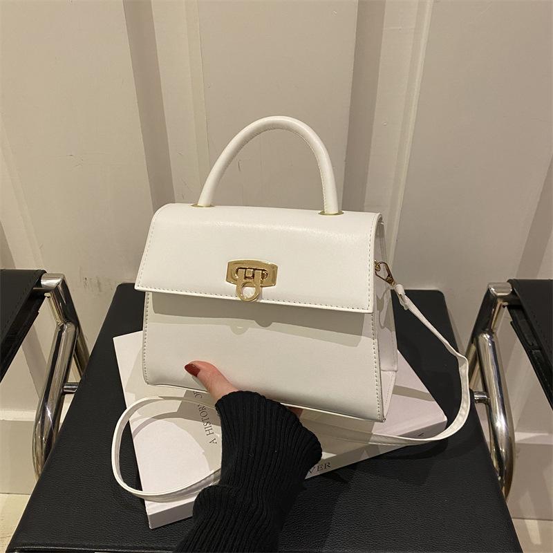 Textured small square bag chain, foreign style women's bag, women's fashion solid color shoulder messenger bag