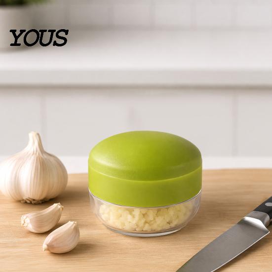 Professional Garlic Press Stainless And Chopper, with Storage Container, Steel Convenient Kitchen Blade Manual Mincer, for Tool Food Prep Crusher Box