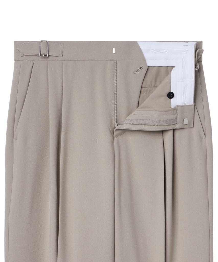Musinsa Standard Side Adjust Two-Tuck Wide Slacks [Light Beige]