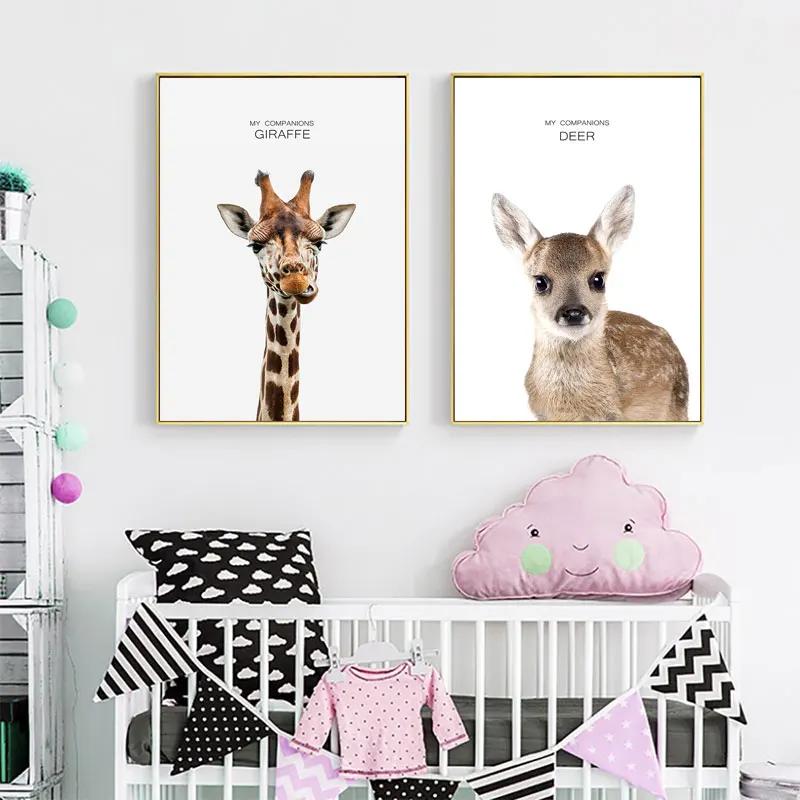 Postere și imprimeuri cu animale Iepure Girafă Porc Panda Leu Pictură pe pânză Artă de perete pentru pepinieră Imagine nordică Decorare cameră pentru copii