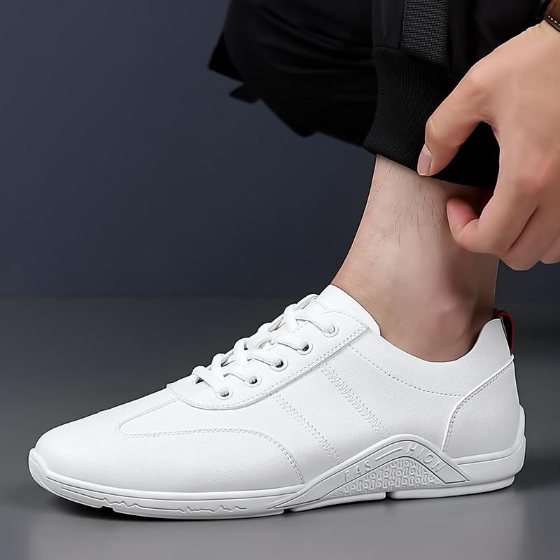 Nové boty pro muže Pohodlné ploché pánské ležérní boty Venkovní divoké pánské tenisky High-end Módní boty s jedním pedálem Pánské společenské boty