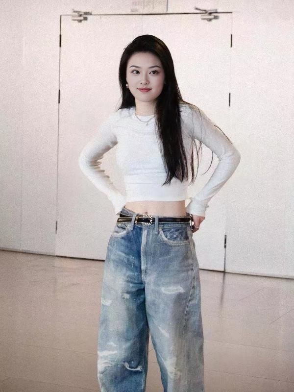 Yichun Niche Design Ripped Wide-Leg Casual Printed Jeans