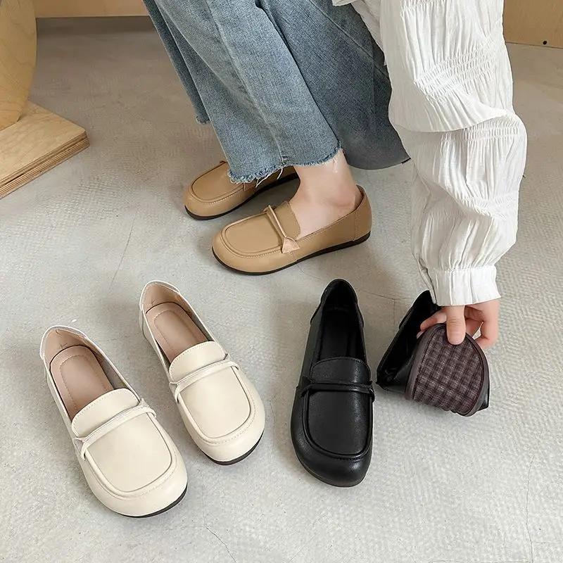 Shoes for Women Slip-on Loafers Woman Flats White Premium Harajuku Summer 2025 Vintage Modest Cheap A Line Clothing Sales Y2k
