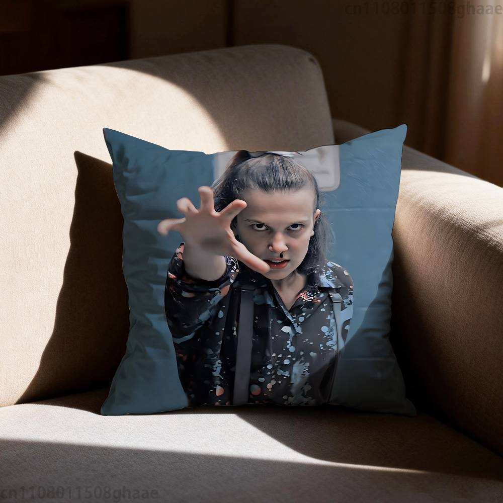 Millie Brown Stranger Kissenbezug Kissenbezug Wohnzimmer Sofakissenbezug Geeignet für Zuhause Schlafzimmer Raumdekoration
