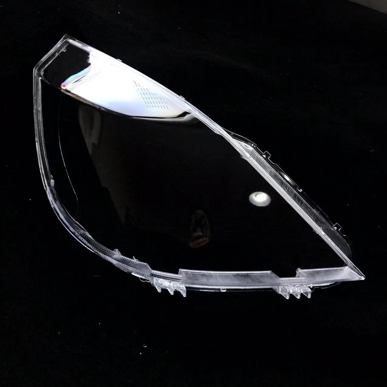 

Wuling Zhiguang V Transparent Headlight Cover Replacement High Transparency, Passenger Side, No Glue