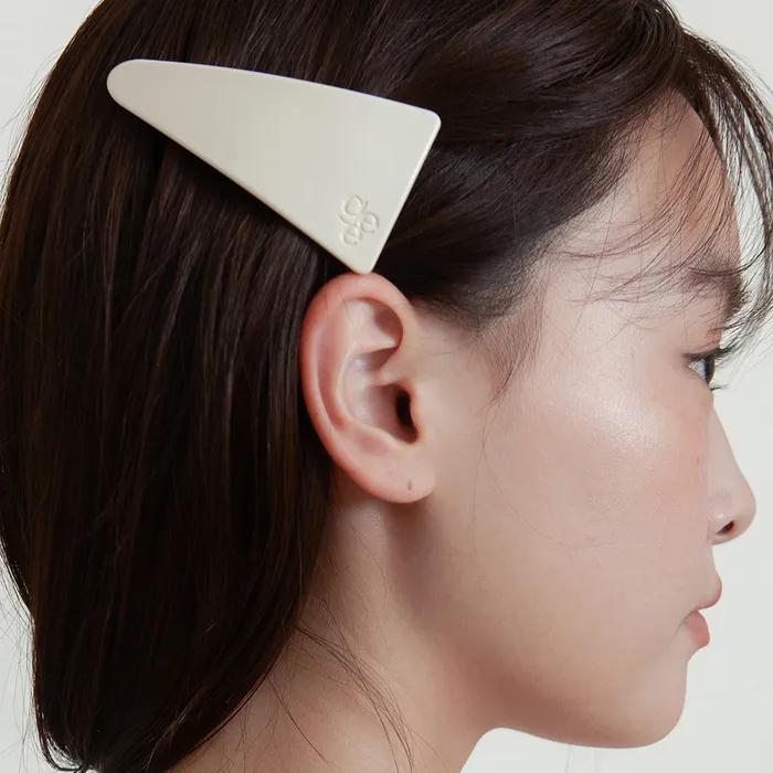 triangle hair pin - ivory