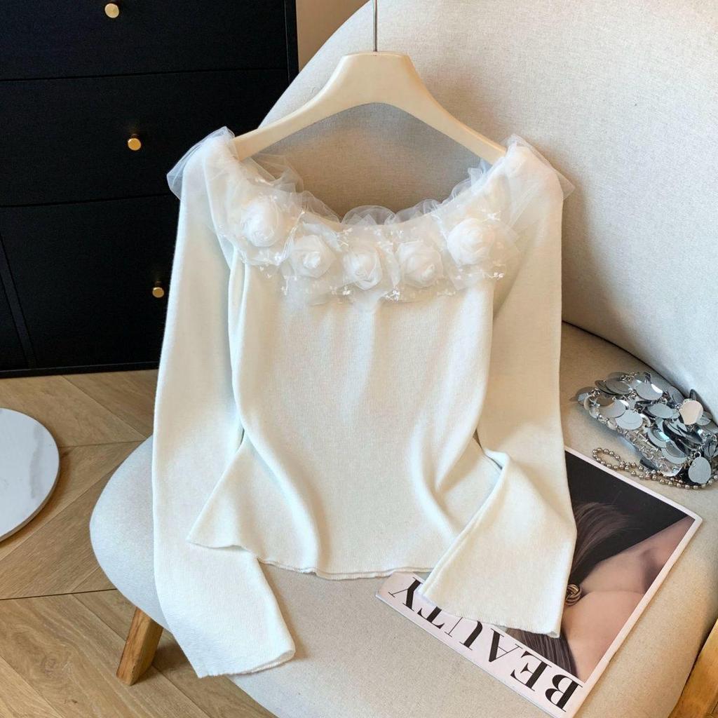 Chic Romantic 3D Floral One-Shoulder Long-Sleeve Knitted Top for Women