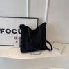Large Capacity Simple Casual Corduroy Shoulder Crossbody Tote Handbag For Daily Use