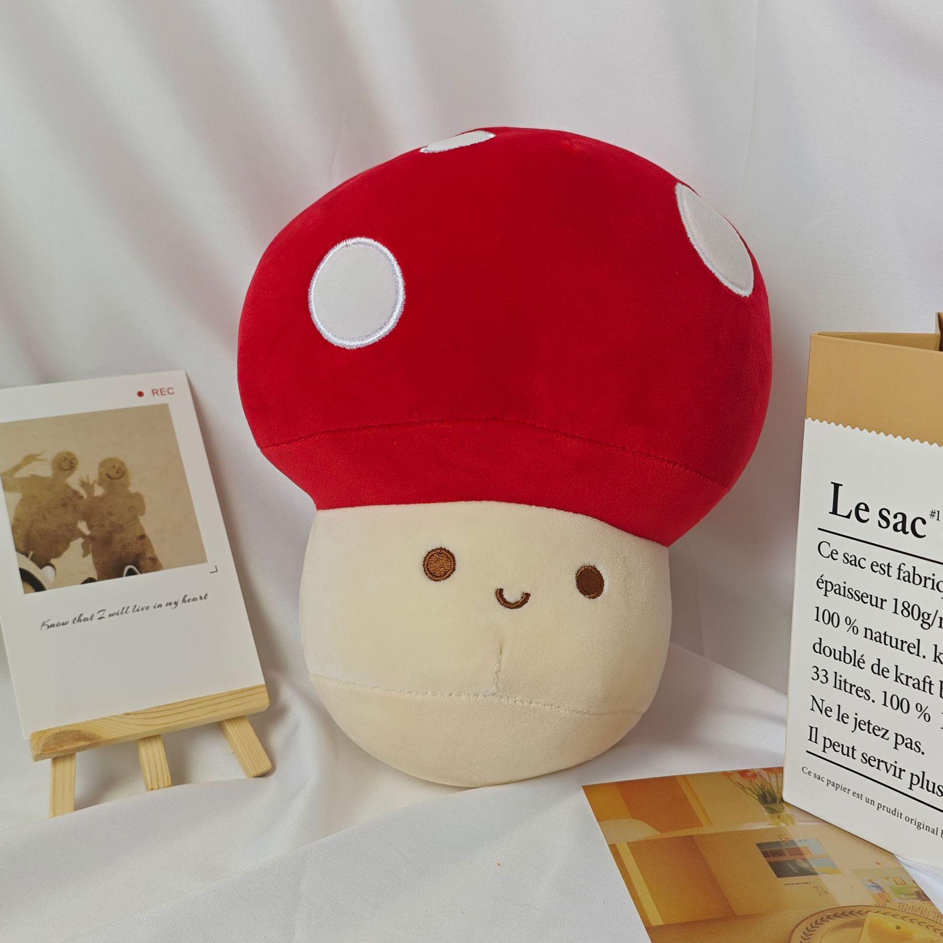 

Cute Mushroom Doll Grab Machine Doll Bag Car Keychain Pendant Plush Doll Small Gift 11Cm pendant красный