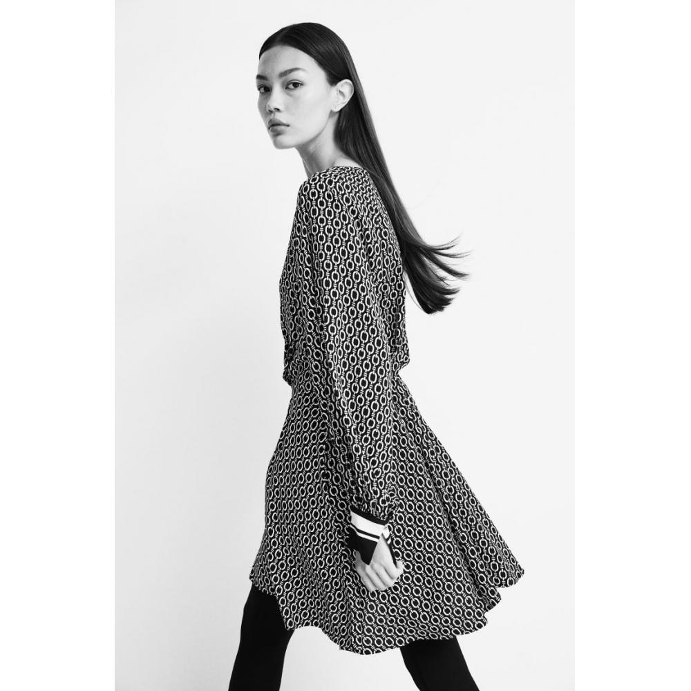 

H M Viscose dress black patterned