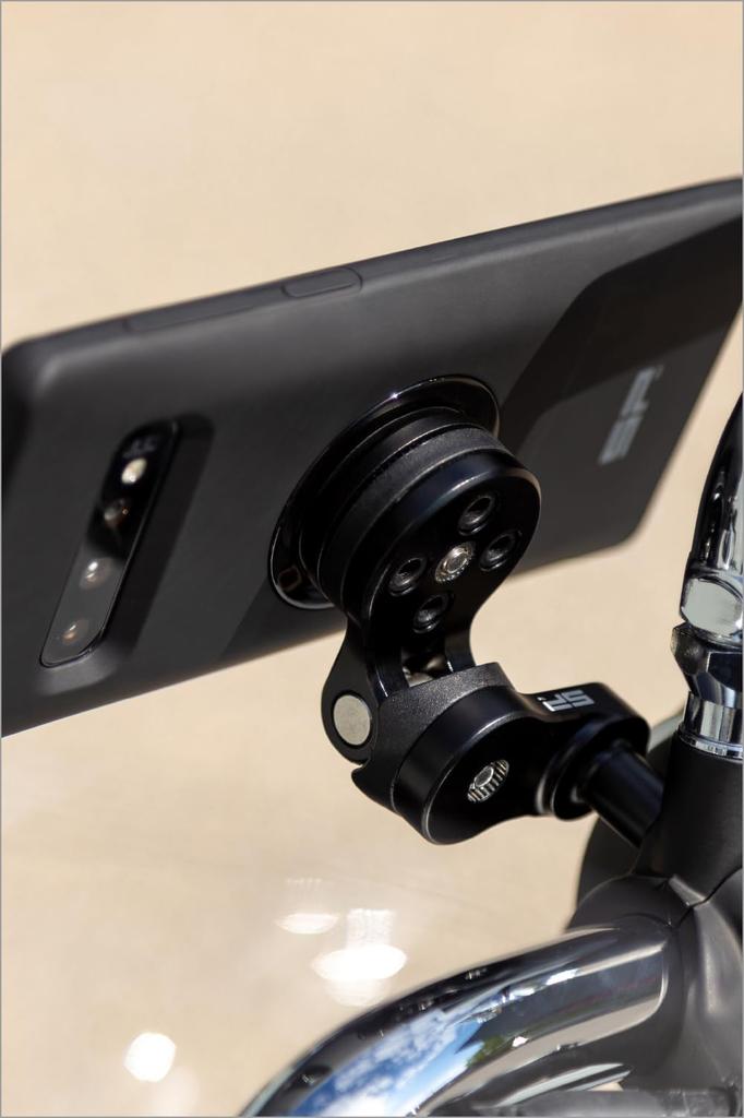 SP Connect Daytona Motorcycle Smartphone Holder 53230 Clutch Mount Pro 17078