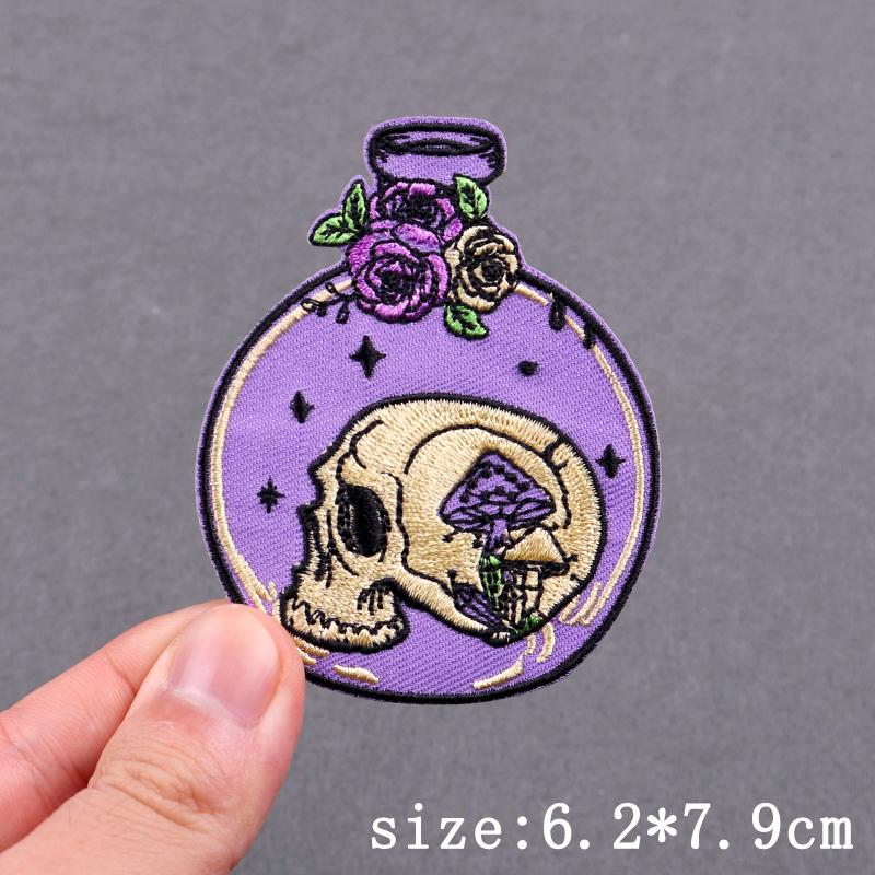 Punk Skull Embroidery Patch Iron On Patches For Clothes Landscape Embroidered Patches For Clothing Hip Hop Patch Stickers Badges