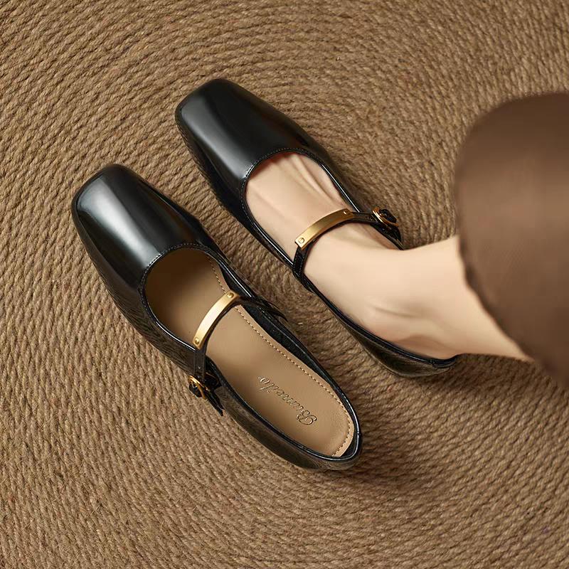 Retro Buckle Burgundy Mary Jane Single Shoes Square Toe Shallow Mouth Single Shoes Necessary Low Top Shoes for Commuting