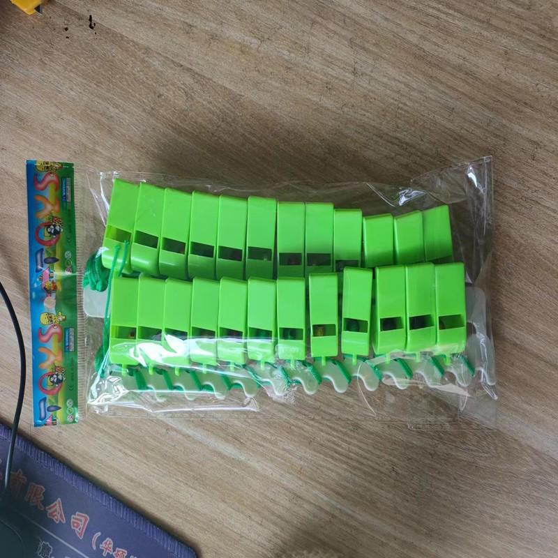 Fluiere colorate din plastic pentru copii - Jucării de majorete și arbitru pentru fanii sportului