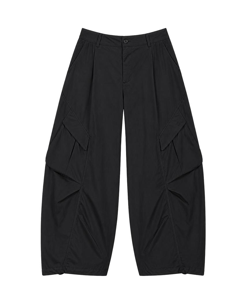 CLO'ET Curve Line Cargo Pants + Black